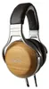 A close-up studio shot of a pair of Denon headphones. Náhled obrázku produktu