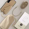 Selencia Sera étui de téléphone avec cordon et porte-cartes Voir les images du produit 7