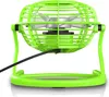 A close-up studio shot of a bright green mini USB desk fan against a white background. The fan is tilted slightly upwards, showing its cage, blades, motor housing, and the stand with the USB cable. A reflection of the fan is visible on the surface below. Anteprima dell’immagine prodotto