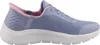 Auf dem Bild ist ein hellblauer Freizeitschuh von der Seite zu sehen. Der Schuh hat eine moderne Form und ein ansprechendes Design. Produktbild-Vorschau