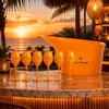 Set di refrigeratori per champagne Veuve Clicquot – Grande Anteprima dell’immagine prodotto 1