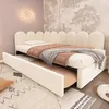 A bedroom scene with a daybed and a pull-out trundle bed. Náhľad obrázku produktu