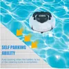 A robotic pool cleaner is shown in a swimming pool, with text overlay describing its features. Produktbild-Vorschau