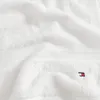 Biely bavlnený uterák Tommy Hilfiger Náhľad obrázku produktu 4