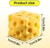 Syr, maslo, mäkká žmýkačka (A, 7*7 cm). Hračka na zmáčanie Náhľad obrázku produktu 5