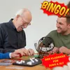 People playing bingo at a table. Produktbild-Vorschau