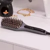 Remington Glätteisen & Haarbürste: Effizientes Styling mit Produktbild-Vorschau 1