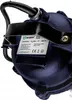 Close-up of a dark blue sump pump with a label showing product information. Náhled obrázku produktu