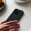 Beats iPhone 16 Pro Case mit MagSafe, nachtschwarz Produktbild-Vorschau 2