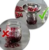 Collage showing correct and incorrect ways to fill jars with jam using a funnel. Produktbild-Vorschau