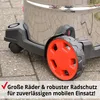 Close-up of the wheels and base of a vacuum cleaner, with text describing its features. Produktbild-Vorschau