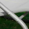 SoBuy Schaukelstuhl OGS28-HGx2: Detailansicht der Metallgestellverbindungen und gepolsterten Armlehnen im Freien Náhled obrázku produktu