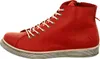 A single red high-top sneaker is shown from the side against a white background. Voir les images du produit