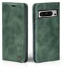 A green flip case for a Google Pixel 8 Pro phone, shown from two angles. Produktbild-Vorschau
