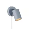 A close-up studio shot of a modern wall lamp. Anteprima dell’immagine prodotto
