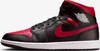 A side view of a Nike Air Jordan 1 Mid sneaker. Náhled obrázku produktu