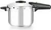 A stainless steel pressure cooker with black and green handles and lid accents, shown from a side-angle on a white background. Anteprima dell’immagine prodotto