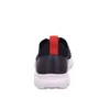 The back view of a blue Geox sneaker with a white sole and a red accent tab. Produktbild-Vorschau