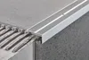 Profil schodowy aluminiowy szeroki z ryflem 42x22mm Cezar Podgląd zdjęcia produktu 2