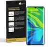 A smartphone with a screen protector applied, next to its packaging which includes installation instructions. Produktbild-Vorschau
