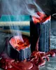 Schwarze Stumpenkerze mit Roten Vampir Tränen 7,5cm Produktbild-Vorschau 3