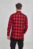 A man is shown from the back wearing a red and black checkered flannel shirt. Produktbild-Vorschau
