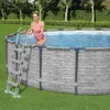 Set completo per piscina fuori terra Bestway® Steel Pro Anteprima dell’immagine prodotto 36