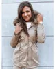 Dstreet. Parka para mujer, modelo Goddess, color beige, Vista previa de la imagen del producto 9