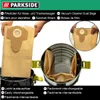 A person is holding a paper dust bag for a vacuum cleaner, with a close-up inset showing another bag being placed into a vacuum cleaner canister. Produktbild-Vorschau