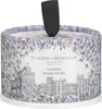 A cylindrical container of dusting powder with a decorative illustration of Windsor Castle, a deer, and lavender flowers. Produktbild-Vorschau