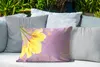 MuchoWow® Outdoor Kissen - Eine Illustration von gelben Produktbild-Vorschau 4