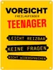 Vorsicht freilaufender Teenager Metallschild in 15x20 cm Produktbild-Vorschau 1