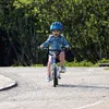 Abus Helm Smiley 3.0 Shiny Geels 45-50 cm Voir les images du produit 8