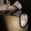 Beständigkeit der Erinnerung - abstrakte schmelzende Uhr, Produktbild-Vorschau 2