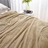 Geprägte Decke 160x200 cm – weiche & warme Wohndecke für Produktbild-Vorschau 9