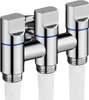 A close-up studio shot of a chrome-plated triple outlet valve with water flowing from each outlet. Anteprima dell’immagine prodotto