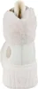 The back view of a white high-top sneaker boot with a fluffy white trim. Produktbild-Vorschau