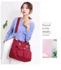 Sac de voyage léger avec compartiment étanche en nylon de Voir les images du produit 2