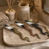 Rasoir de barbier professionnel en style dragon argenté Voir les images du produit 6
