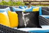 MuchoWow® Outdoor Kissen - Gorilla auf schwarzem Produktbild-Vorschau 4