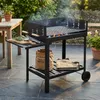 Barbecue à charbon de bois en métal noir BlackForge Voir les images du produit 1
