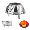 A collage of images showing a collapsible steamer basket and fruit in a decorative bowl. Produktbild-Vorschau
