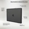 A dark gray hardshell case for a MacBook Pro 16-inch is shown from a rear-facing diagonal angle, with callouts highlighting its features. Voir les images du produit
