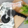 Kulatý kráječ na pizzu s krytem a čepelí z nerezové oceli Náhled obrázku produktu 6