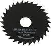 A black circular saw blade with teeth and a central hole, showing specifications printed on its surface. Produktbild-Vorschau