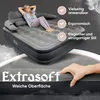 A woman relaxing on an inflatable mattress with text highlighting its features. Produktbild-Vorschau