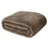 Weiche Kuscheldecke braun 150 x 200 cm mit Federprägung aus Produktbild-Vorschau 2