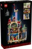 The back of a LEGO Disney castle playset box, featuring a detailed illustration of the castle and smaller inset images of its interior. Produktbild-Vorschau