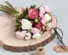 Bukett Renoncule rosa - l35xd26cm Voir les images du produit 2