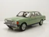 Mercedes 200 Limousine W123 1982 hellgrün Modellauto 1:18 Produktbild-Vorschau 1